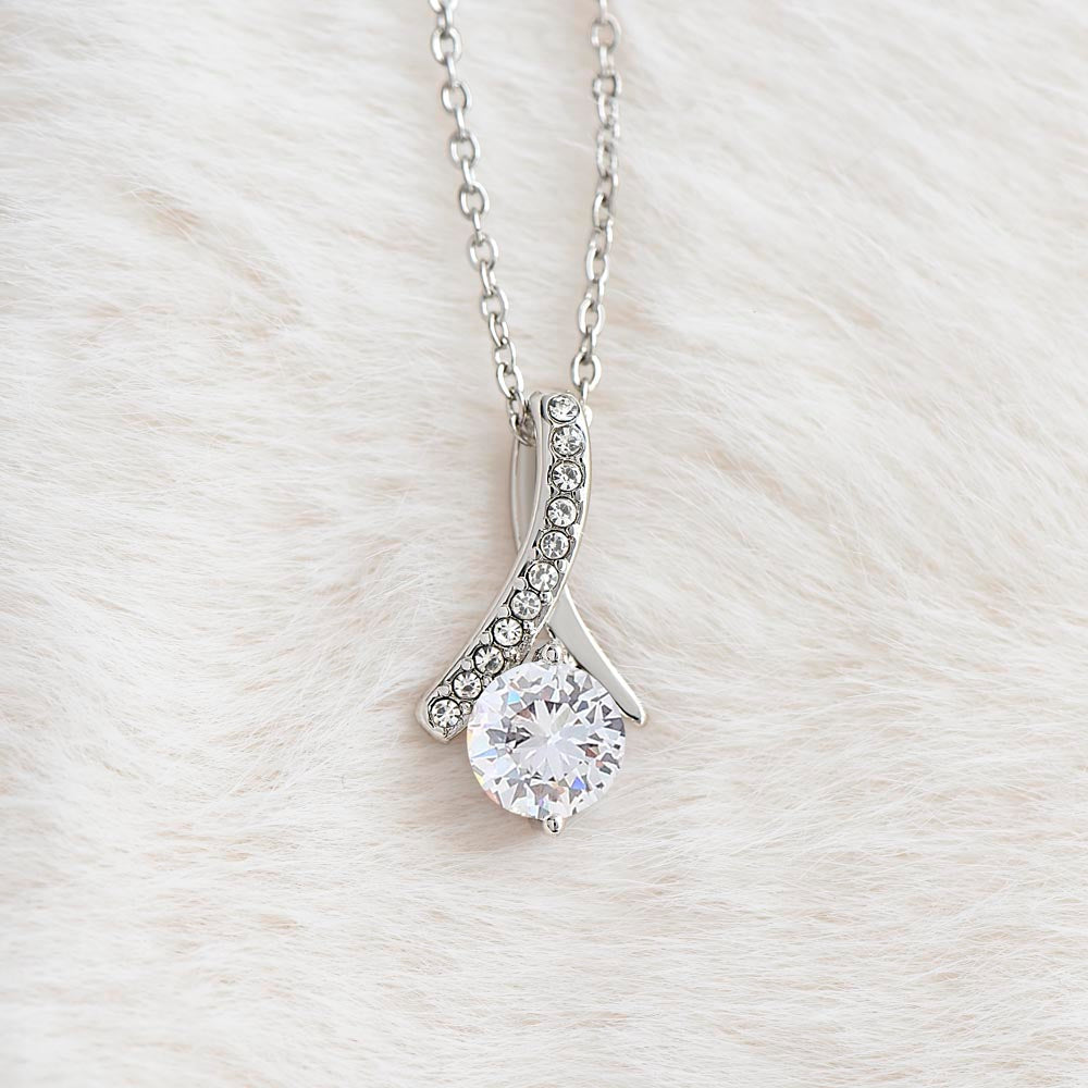 To My Wife – Alluring Beauty Necklace